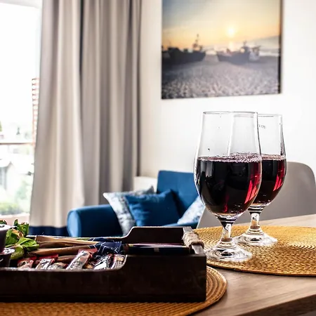 Dwunastka * ميلنو