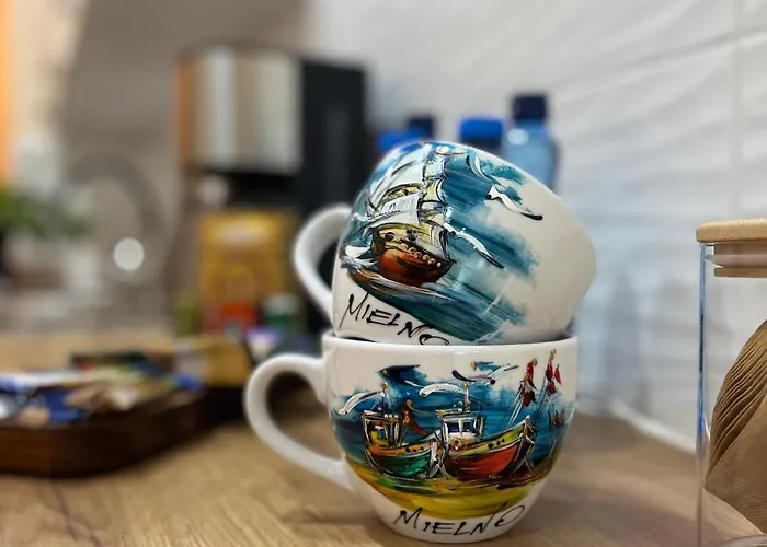 Dwunastka Апартаменты Мельно